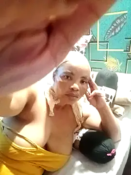 JennyFawX  online show from February 26, 2025, 7:05 pm