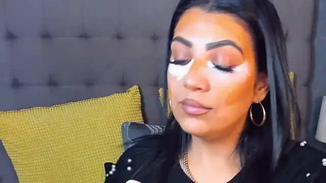 AmyCubes online show from February 4, 2026, 4:07 am