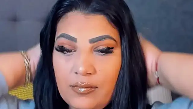 AmyCubes online show from February 5, 2026, 4:17 am