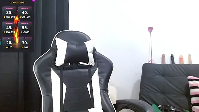 Kiara-Rider online show from March 15, 2025, 8:26 am