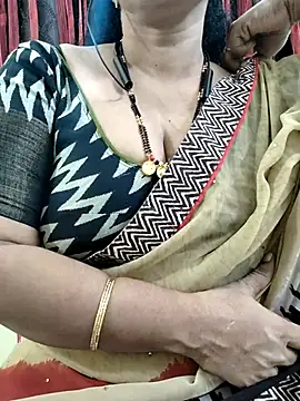 bhuvana555 online show from November 4, 2025, 4:50 pm