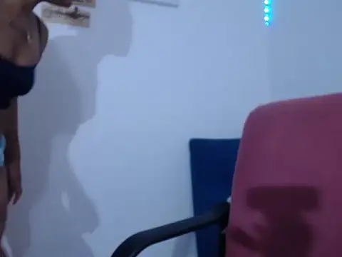 katty ebonny online show from September 28, 2025, 4:07 am