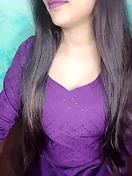 Snapshot of Sreya213 chatting on October 18, 2025, 3:42 am Sreya213 online show from October 18, 2025, 3:42 am