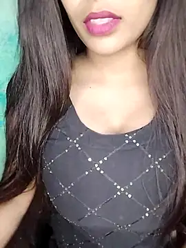 Snapshot of Sreya213 chatting on November 2, 2025, 9:11 am Sreya213 online show from November 2, 2025, 9:11 am