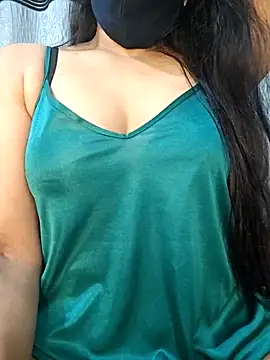 Rina777o online show from February 22, 2026, 9:24 pm