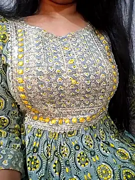 Rina777o online show from March 12, 2026, 5:41 pm