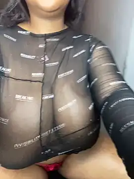 MayaPassion online show from October 21, 2025, 8:20 pm