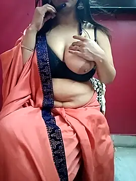 payal9038 online show from February 20, 2025, 4:07 am