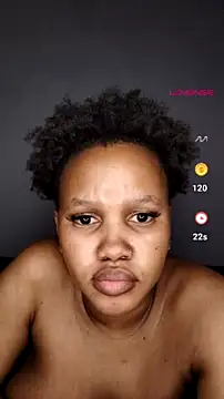 Snapshot of Sego_TeeTee chatting on June 28, 2026, 11:33 pm Sego TeeTee online show from June 28, 2026, 11:33 pm