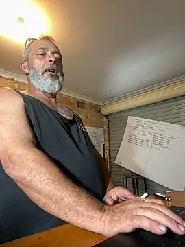 Snapshot of ausbod chatting on December 28, 2024, 6:08 pm ausbod online show from December 28, 2024, 6:08 pm