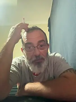 Snapshot of ausbod chatting on January 4, 2025, 2:56 pm ausbod online show from January 4, 2025, 2:56 pm