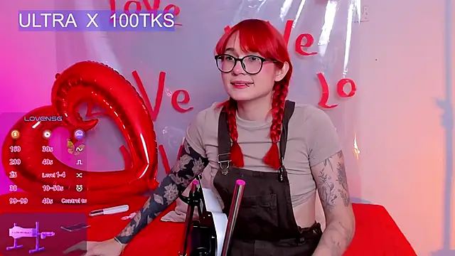 sofia218 online show from February 19, 2025, 4:22 pm