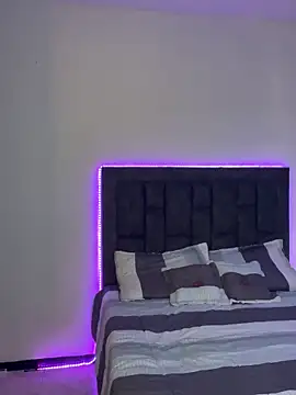 Snapshot of IssabellaLopez chatting on October 29, 2025, 2:52 pm IssabellaLopez online show from October 29, 2025, 2:52 pm