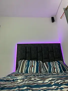 Snapshot of IssabellaLopez chatting on December 20, 2025, 4:25 pm IssabellaLopez online show from December 20, 2025, 4:25 pm