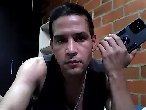 esteban2810m online show from March 2, 2026, 8:48 pm