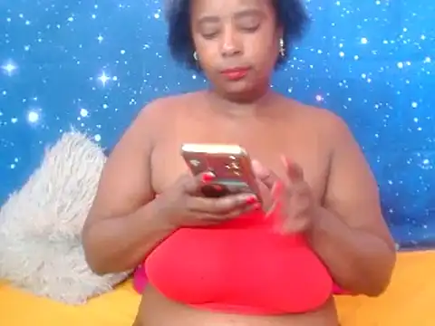 2Sweetysmile online show from February 14, 2025, 7:59 am