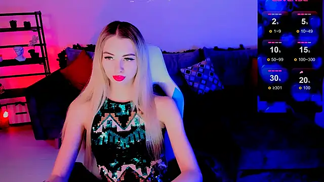 Emilia Klar online show from January 13, 2025, 3:04 pm