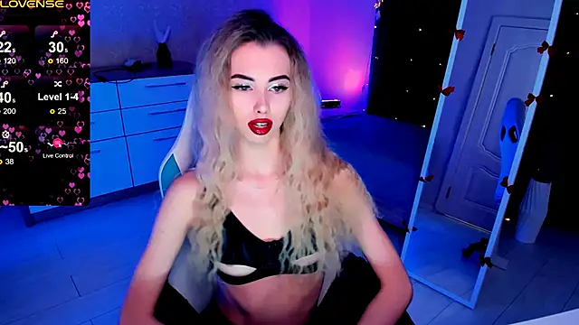 Emilia Klar online show from February 24, 2025, 7:33 am