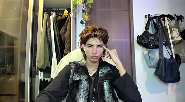 santy-kitty online show from January 26, 2025, 1:09 am