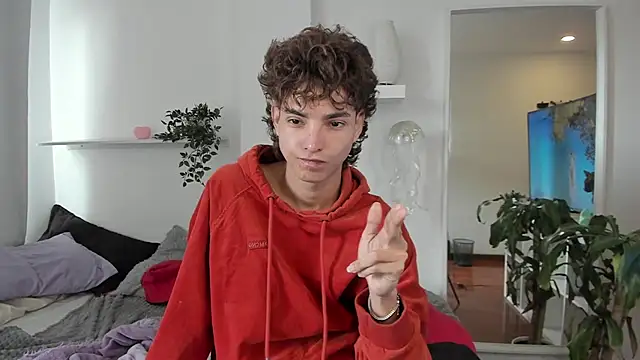 Snapshot of santy-kitty chatting on January 12, 2026, 5:07 pm santy-kitty online show from January 12, 2026, 5:07 pm