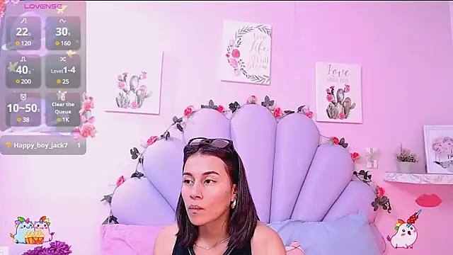 HannaPretthy online show from February 17, 2025, 6:59 pm