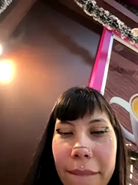 EemaHaruki online show from December 3, 2024, 9:01 pm