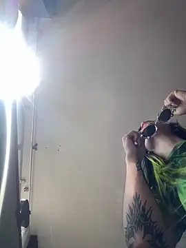 EemaHaruki online show from December 11, 2024, 4:20 pm