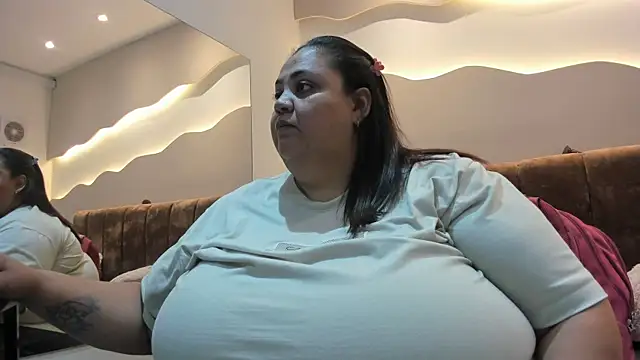 Alisson am online show from April 19, 2026, 11:42 am