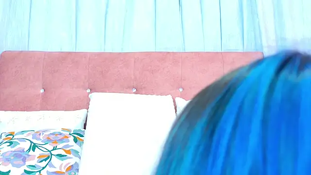 AlliciaKim online show from November 16, 2025, 7:19 pm