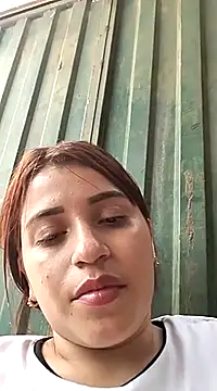 perlita05 online show from March 2, 2025, 7:56 pm