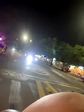 perlita05 online show from December 20, 2025, 11:23 pm