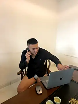 ShaoZian 1 online show from October 16, 2025, 5:52 am