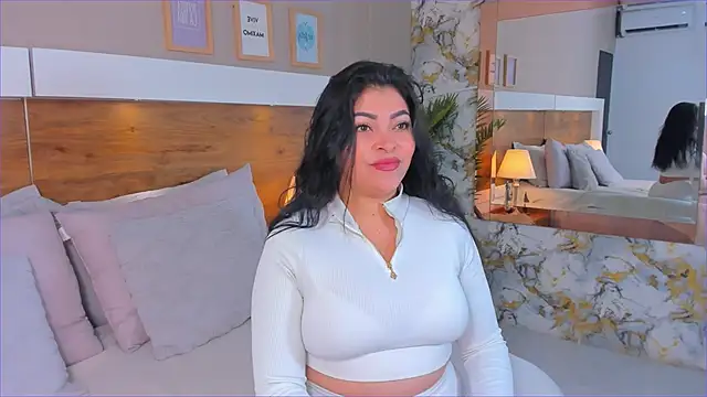 EmaBakker online show from November 26, 2025, 12:28 pm