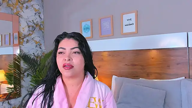 EmaBakker online show from February 22, 2026, 8:57 am