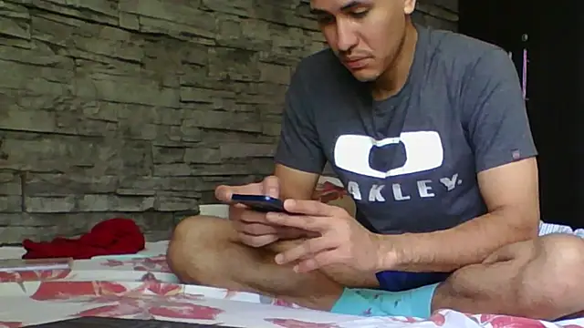 Sexylatin64 online show from April 20, 2026, 3:15 pm