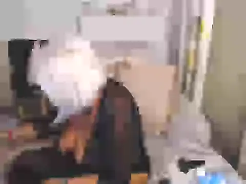 CocoTim69 online show from December 14, 2024, 4:52 pm