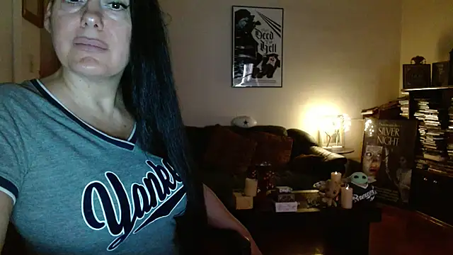 mandaloriangirls online show from October 3, 2025, 6:05 pm