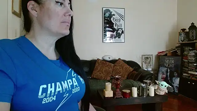 mandaloriangirls online show from April 21, 2026, 4:34 pm