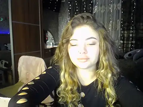 BonnyShy online show from November 22, 2025, 7:57 pm