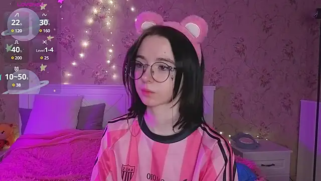 Nora Failure online show from January 28, 2025, 10:02 am