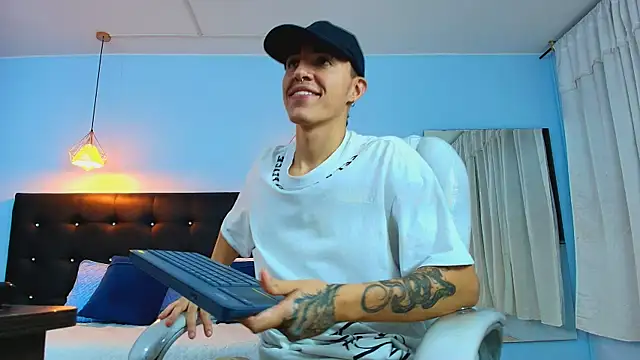 Lobo 17  online show from March 1, 2025, 3:53 am