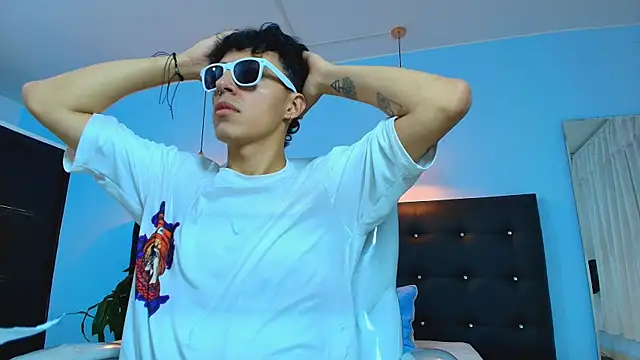 Lobo 17  online show from March 5, 2025, 4:13 am