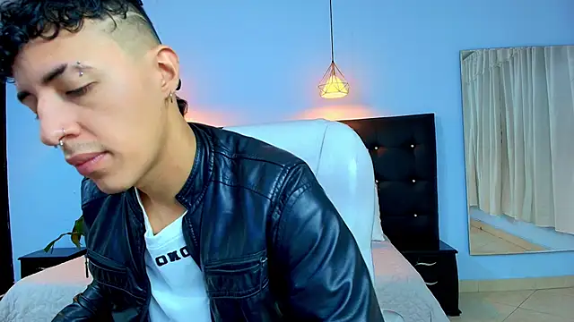 Lobo 17  online show from March 22, 2025, 3:52 am