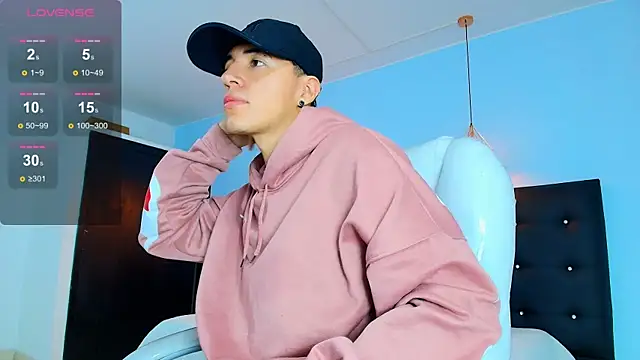 Lobo 17  online show from September 16, 2025, 3:40 am