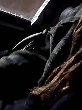 QcMisterv13 online show from December 5, 2024, 2:53 am