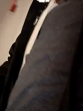 QcMisterv13 online show from February 25, 2025, 5:52 am