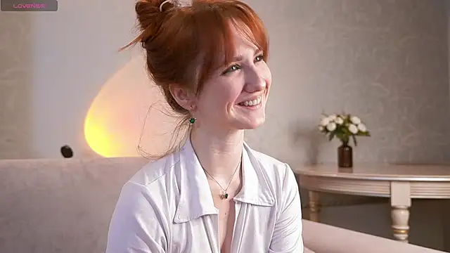 EsmaCrumbley online show from March 2, 2025, 5:12 am