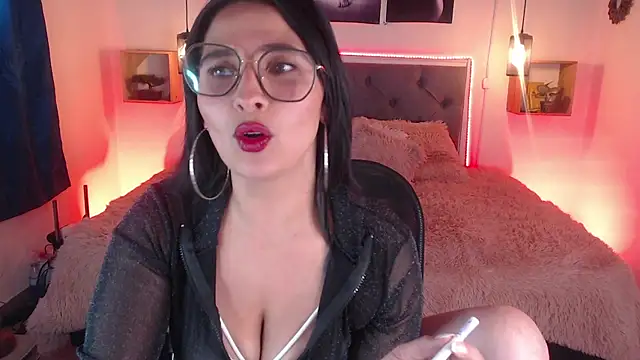 emily leinner online show from October 11, 2025, 3:10 pm