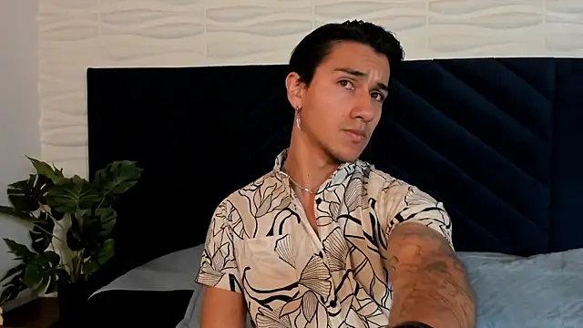 Snapshot of Andy_Joy_ chatting on May 1, 2026, 11:37 am Andy Joy online show from May 1, 2026, 11:37 am