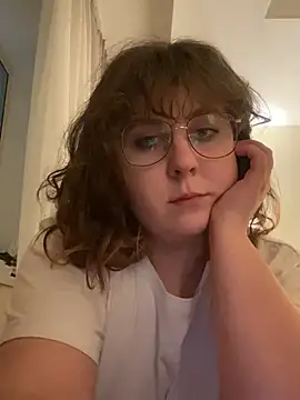 Snapshot of cinnabon_ chatting on December 31, 2024, 6:46 pm cinnabon online show from December 31, 2024, 6:46 pm